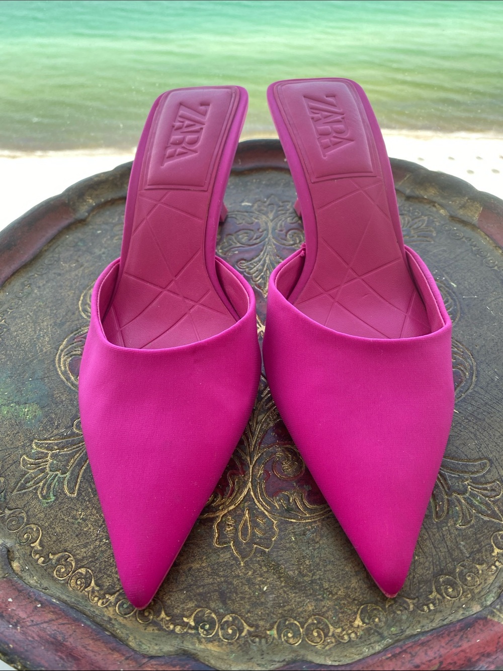 ZARA Hot Pink/Fuchsia Pointed Slip-On Kitten Heel Mules Size 6